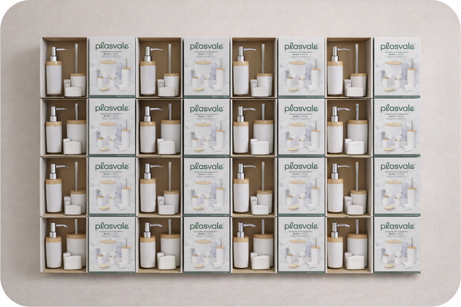 Embalagens Plasvale expostas na prateleira do ponto de venda | Plasvale packaging displayed on the retail shelf